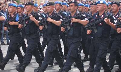 Police use combat uniform