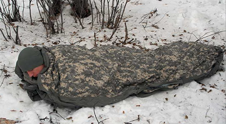 Militärischer Schlafsack für extrem kaltes Wetter