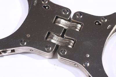 Starke Militär-Polizei-Handschellen aus Metall
    